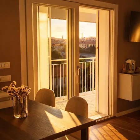 Casetta Robinie * Como