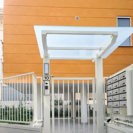 Casetta Robinie Apartman *