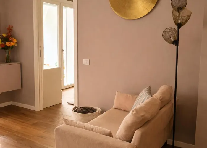 Apartman Casetta Robinie Como